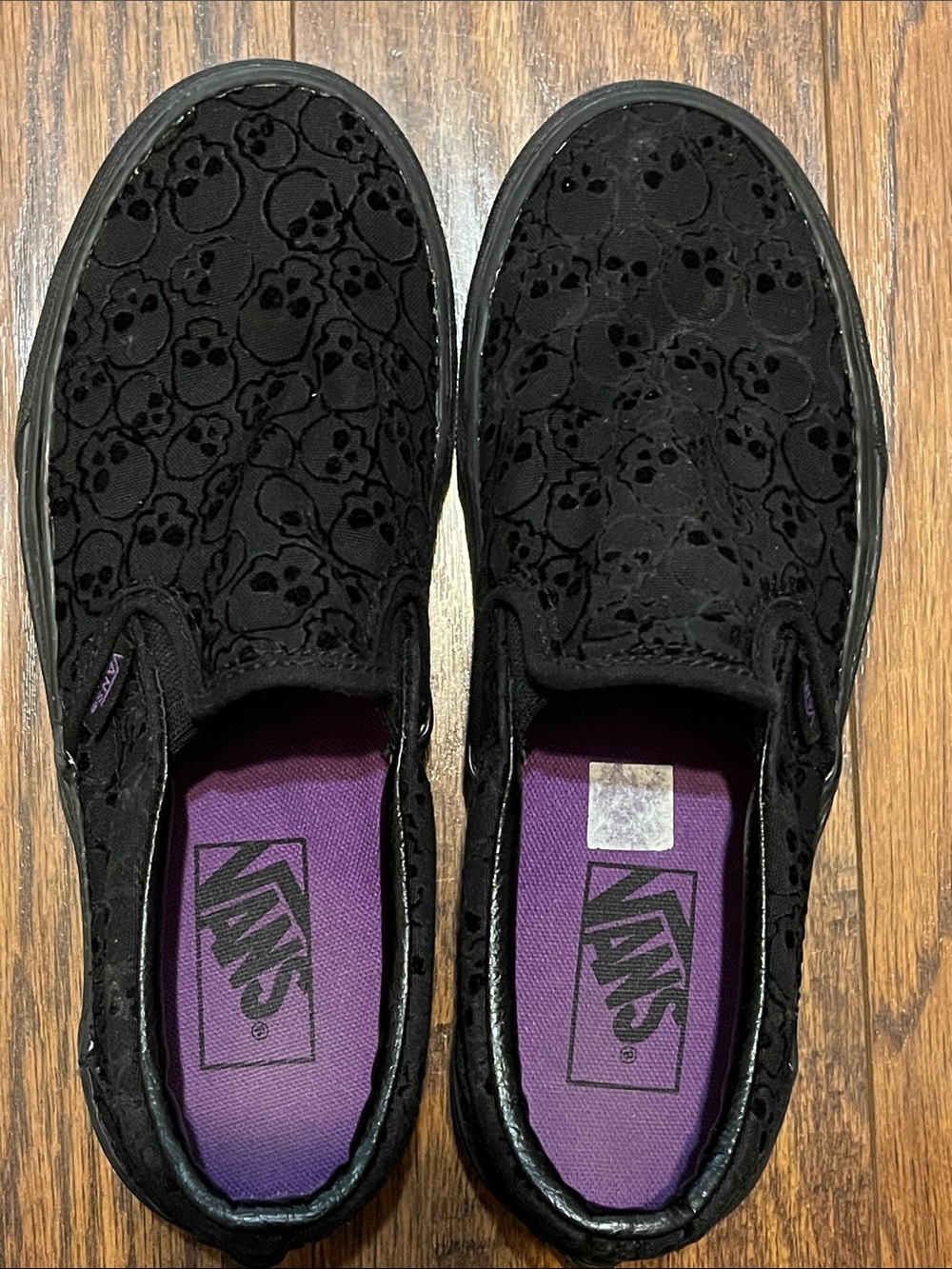 Vans Black Skull Slip-On Sneakers - Picture 4 of 16